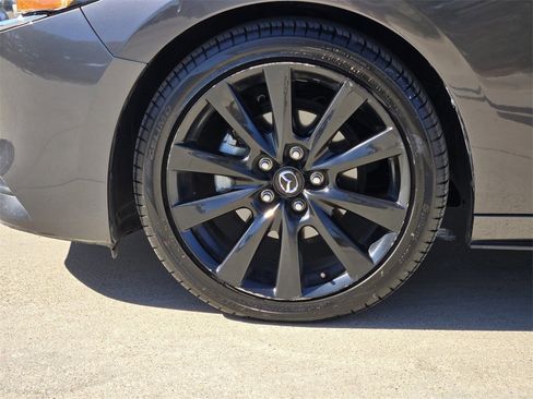 Used 2024 MAZDA MAZDA3 s image 17