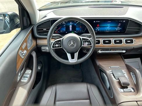 Used 2020 Mercedes-Benz GLS 450 4MATIC image 24