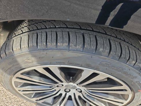 Used 2013 Chrysler 300 S image 12