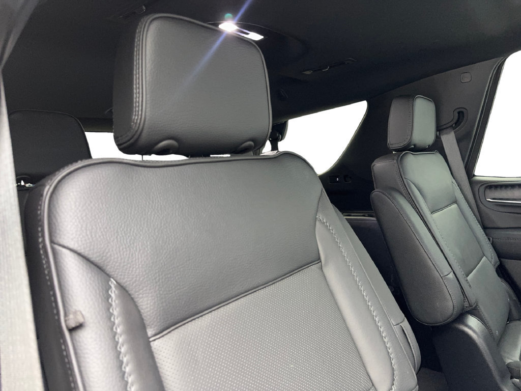 Used 2024 GMC Yukon Denali RWD image 48