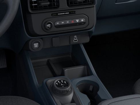 New 2025 Ford Maverick XLT w/ XLT Luxury Package image 16