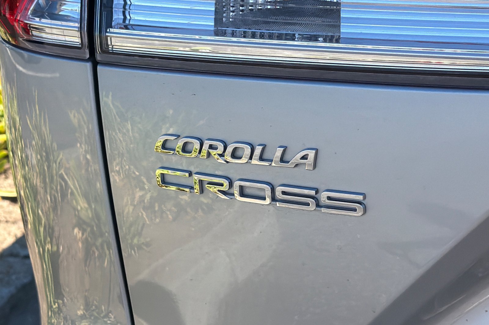 Used 2025 Toyota Corolla Cross L FWD image 40
