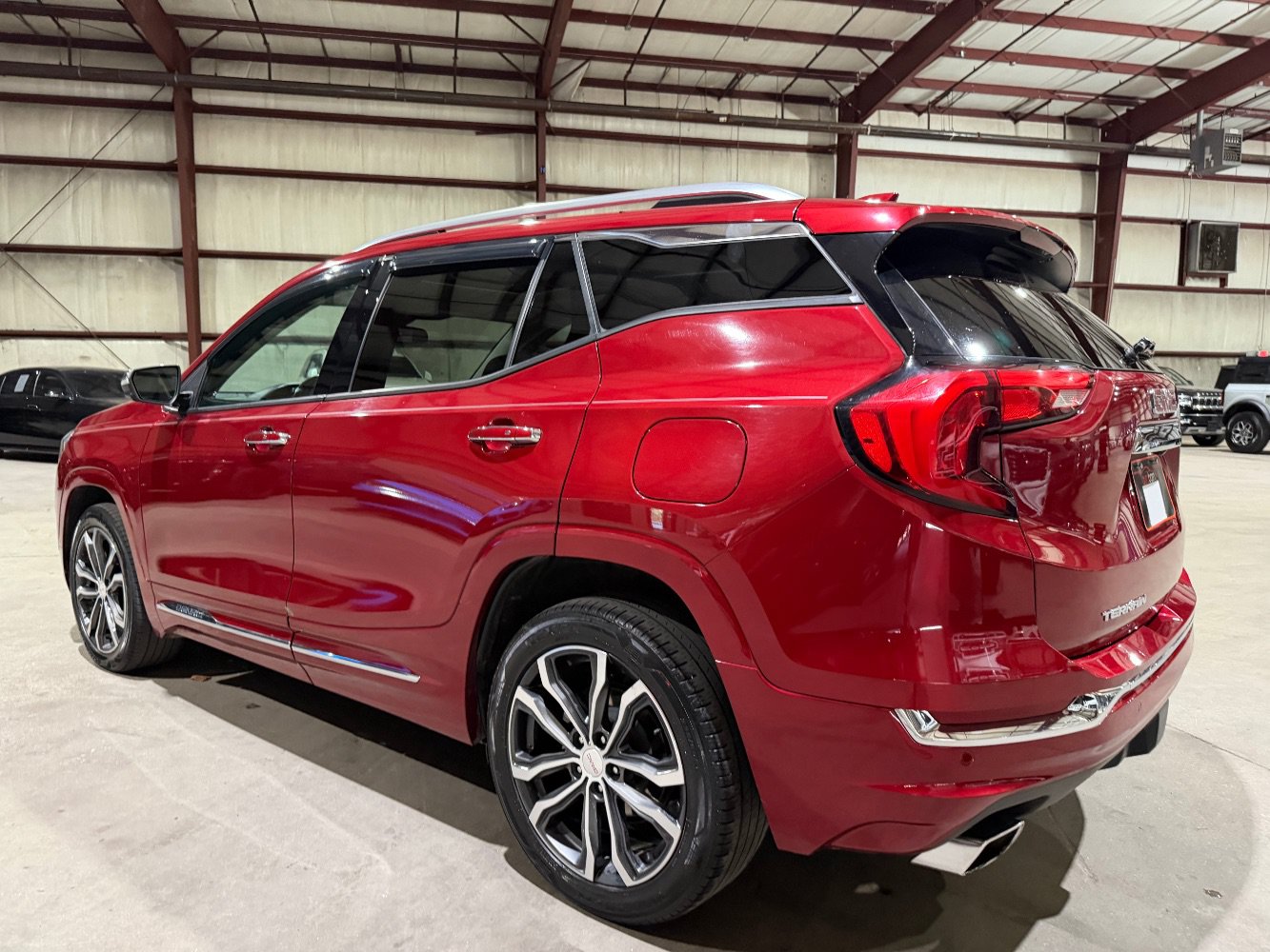 Used 2018 GMC Terrain Denali w/ Comfort Package FWD image 7