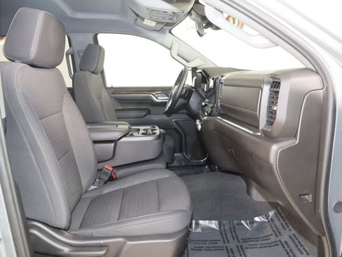 Used 2024 GMC Sierra 1500 Elevation image 12