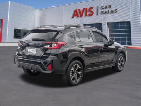 Used 2025 Subaru Crosstrek 2.5i Premium AWD/4WD image 6