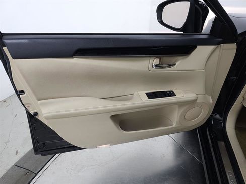 Used 2014 Lexus ES 350 image 10