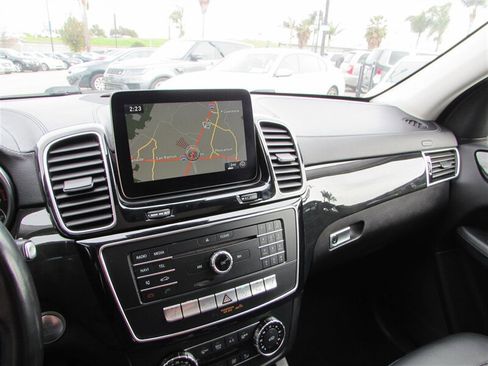 Used 2017 Mercedes-Benz GLS 450 4MATIC image 15