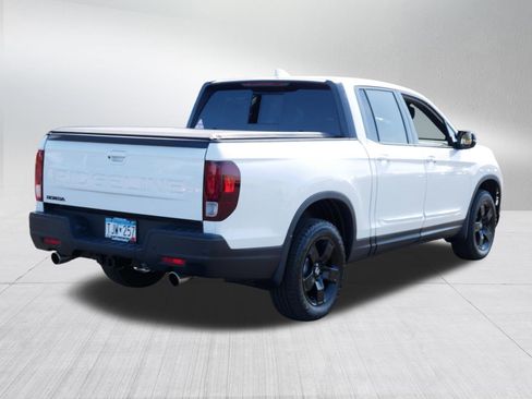 Used 2026 Honda Ridgeline Black Edition image 7