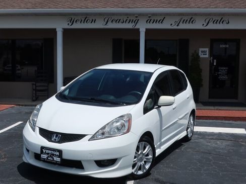 Used 2009 Honda Fit Sport image 1