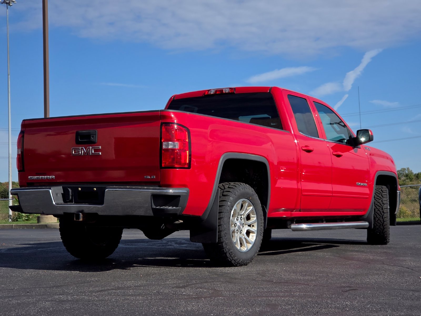 Used 2015 GMC Sierra 1500 SLE w/ SLE Value Package AWD/4WD image 13