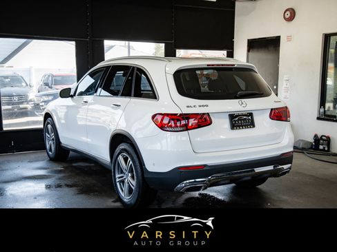 Used 2021 Mercedes-Benz GLC 300 4MATIC w/ Premium Package image 6