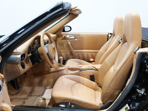 Used 2006 Porsche 911 Carrera 4S image 27