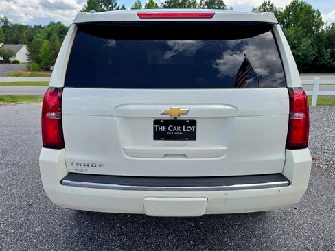 Used 2015 Chevrolet Tahoe LTZ AWD/4WD image 5