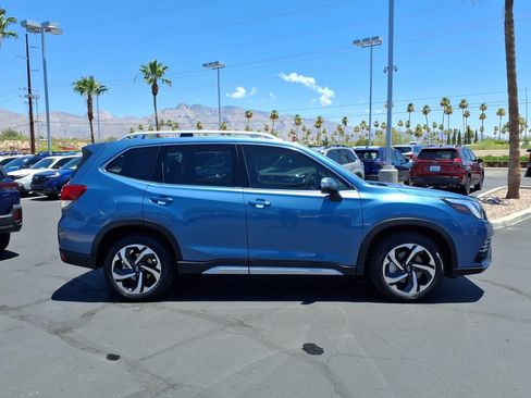 Certified 2023 Subaru Forester Touring AWD/4WD image 10
