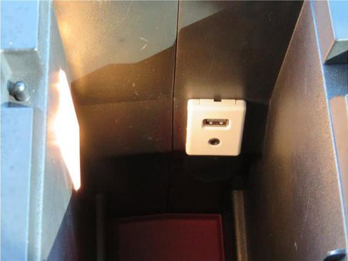 Used 2016 Chevrolet Equinox LT image 25