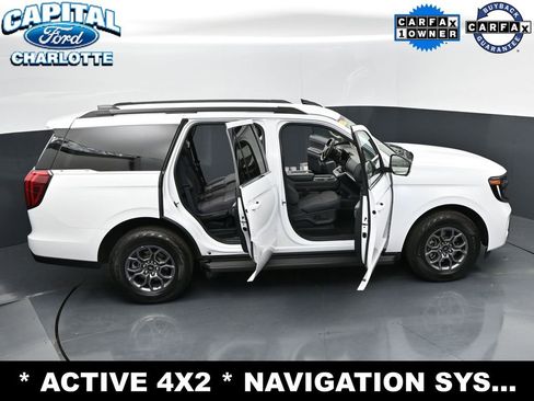Used 2025 Ford Expedition Active RWD image 34