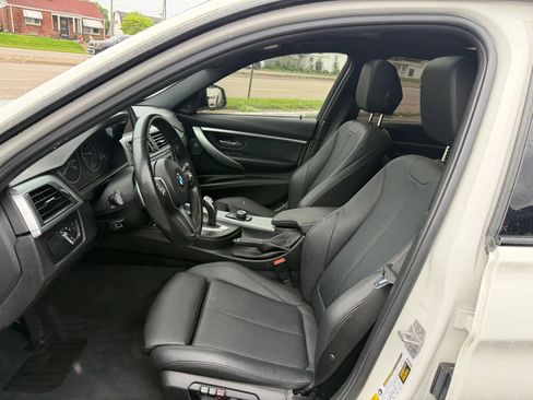 Used 2018 BMW 340i Sedan RWD image 13