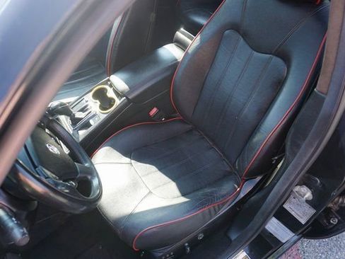 Used 2013 Maserati Quattroporte S image 10