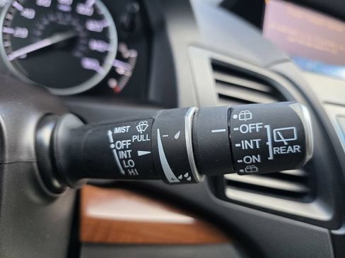 Used 2013 Acura RDX w/ Technology Package AWD/4WD image 30