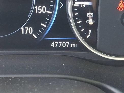 Used 2023 Buick Enclave Avenir w/ Avenir Technology Package AWD/4WD image 22
