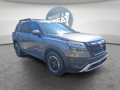 Used 2025 Nissan Pathfinder Rock Creek AWD/4WD image 1
