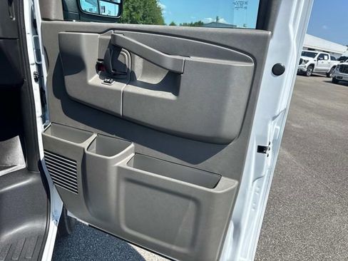 New 2025 Chevrolet Express 2500 w/ Driver Convenience Package image 20