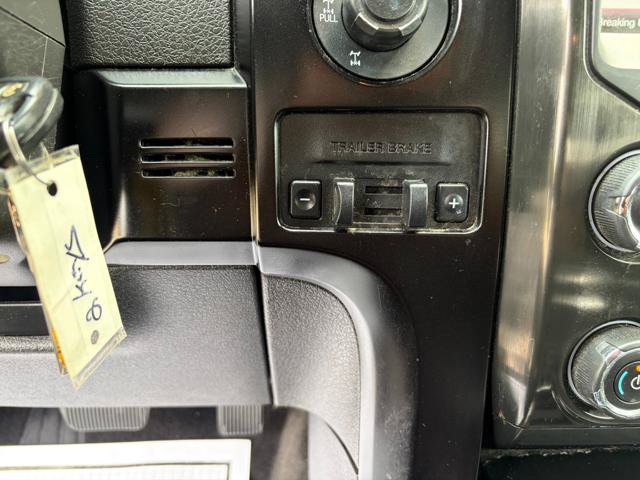 Used 2014 Ford F150 FX4 w/ Equipment Group 402A Luxury AWD/4WD image 14