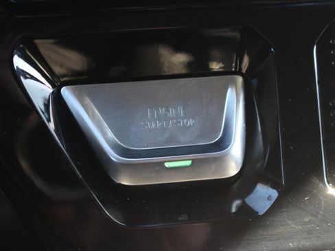 Used 2024 GMC Sierra 1500 Denali w/ Denali Reserve Package image 30