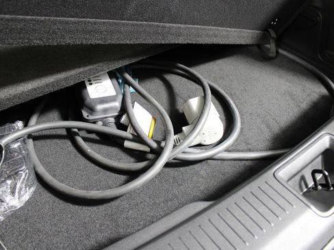 Used 2024 Nissan Ariya FWD image 29