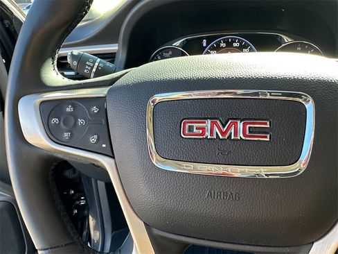 Used 2021 GMC Acadia Denali w/ LPO, Floor Liner Package image 26