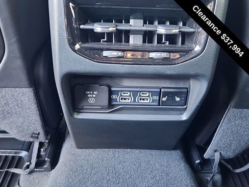 Used 2025 Jeep Grand Cherokee Limited w/ Luxury Tech Group II AWD/4WD image 25