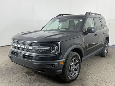 Used 2023 Ford Bronco Sport Badlands w/ Premium Package AWD/4WD image 3
