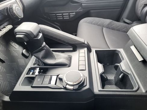 Used 2025 Toyota Tacoma SR image 20