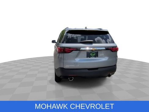 Used 2024 Chevrolet Traverse LT AWD/4WD image 8