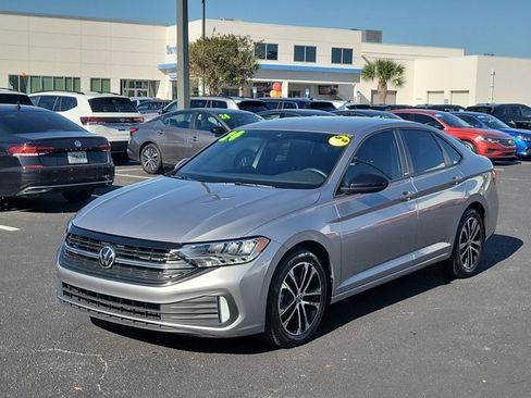 Certified 2024 Volkswagen Jetta Sport image 27