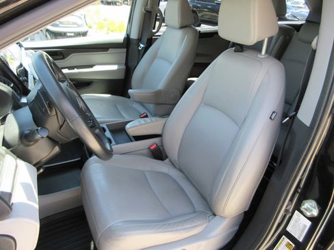 Used 2020 Honda Odyssey EX-L image 19
