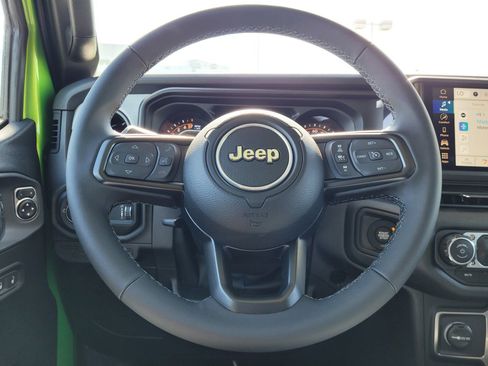 New 2025 Jeep Gladiator Willys image 15