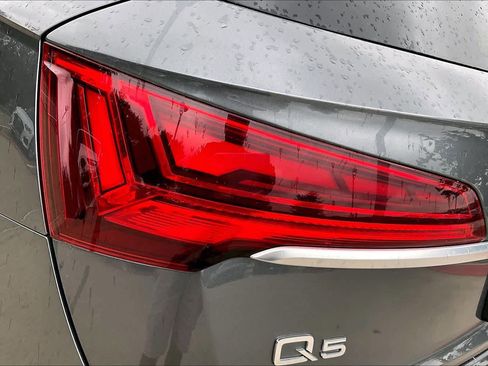 Used 2022 Audi Q5 2.0T Premium AWD/4WD image 27
