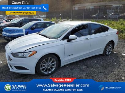 Used 2017 Ford Fusion SE
