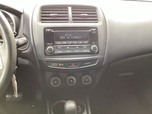 Used 2015 Mitsubishi Outlander Sport ES FWD image 10