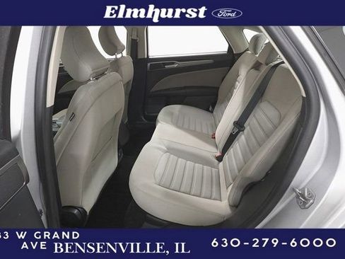 Used 2018 Ford Fusion S image 22
