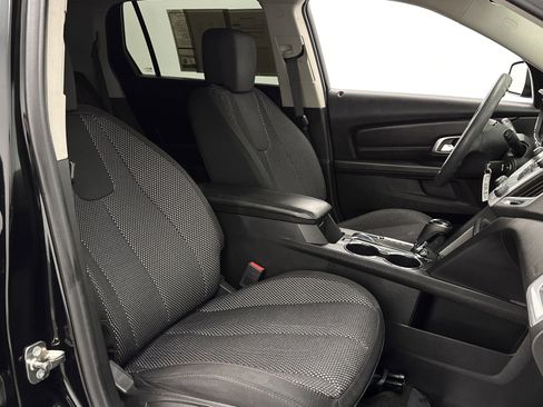 Used 2017 GMC Terrain SLE FWD image 33