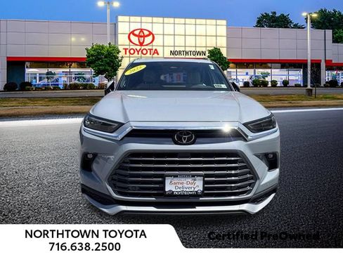 Used 2025 Toyota Grand Highlander AWD Hybrid image 5