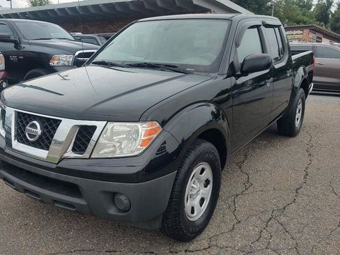 Used 2012 Nissan Frontier S RWD image 7