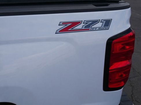 Used 2017 Chevrolet Silverado 1500 LT w/ All Star Edition image 9