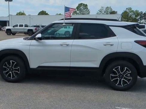 New 2025 Chevrolet TrailBlazer ACTIV w/ Convenience Package image 5