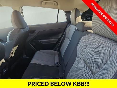 Used 2024 Subaru Crosstrek 2.0i Premium image 25