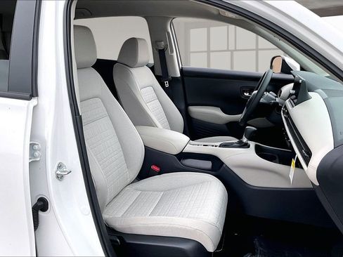 New 2026 Honda HR-V LX image 11