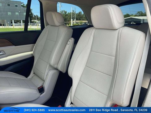 Used 2021 Mercedes-Benz GLS 450 4MATIC image 22