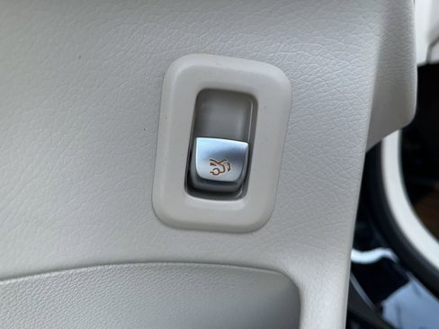 Used 2022 Mercedes-Benz GLC 300 GLC 300 image 26